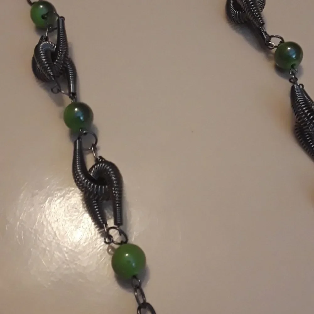 Silver And Green 17 Inch Necklace
